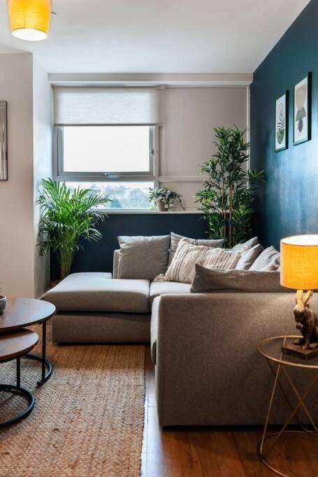 Central Maidstone Contractor Flat 외부 사진