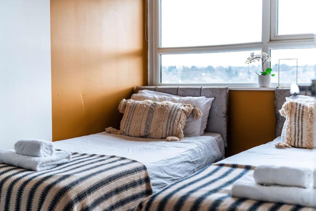 Central Maidstone Contractor Flat 외부 사진