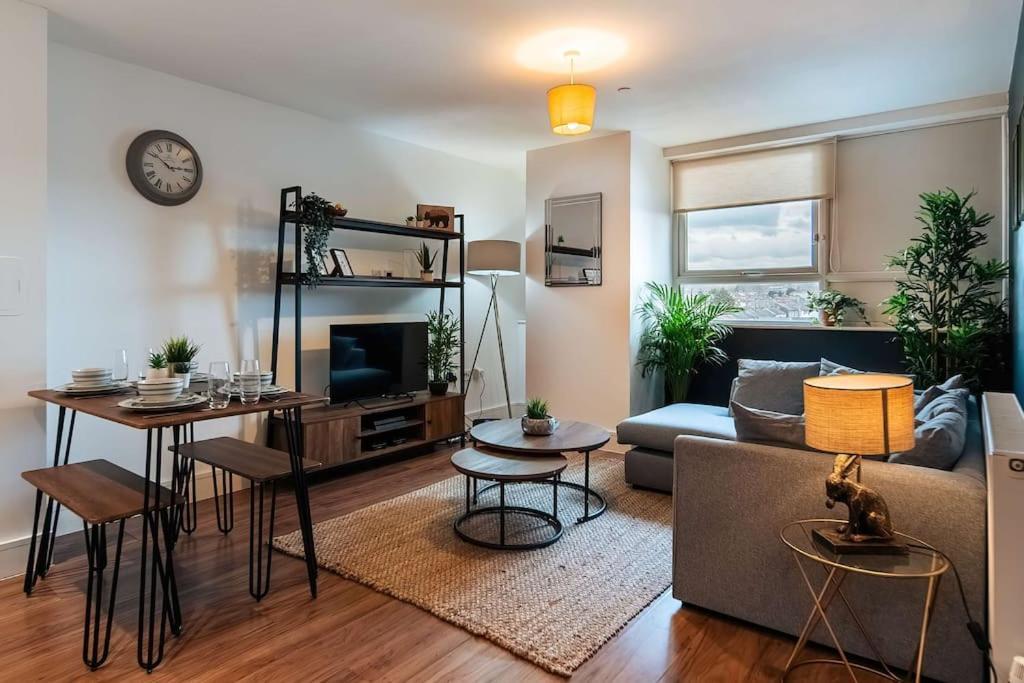 Central Maidstone Contractor Flat 외부 사진